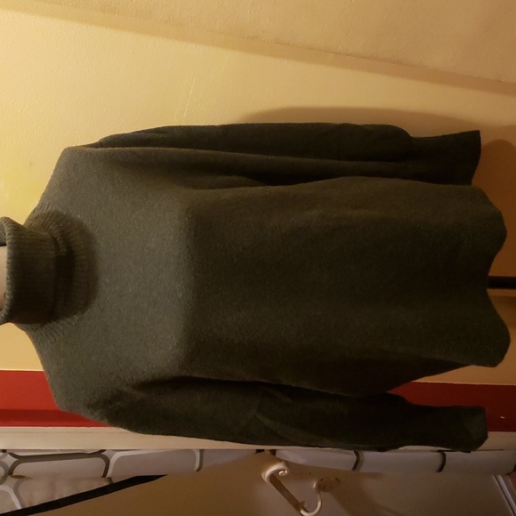 J.CREW green women's sweater....size XXL..excellent condition - Picture 9 of 11